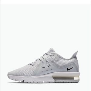 Women’s Nike Air Max Sequent 3 Wolf Grey/White Running Sneaker Women’s Size 10